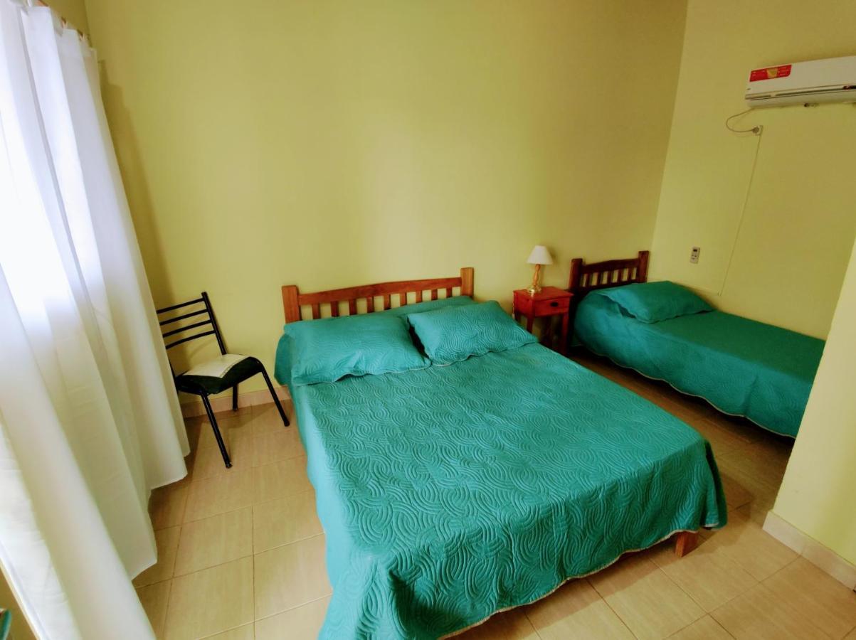 Hotel Juanita Puelches Buitenkant foto